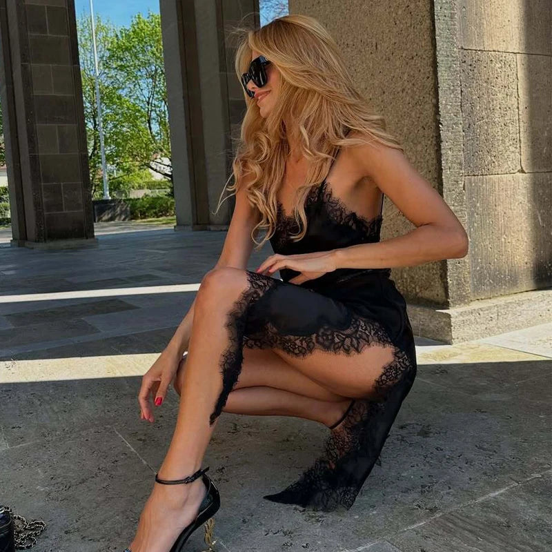 Vestido Noir Encaje